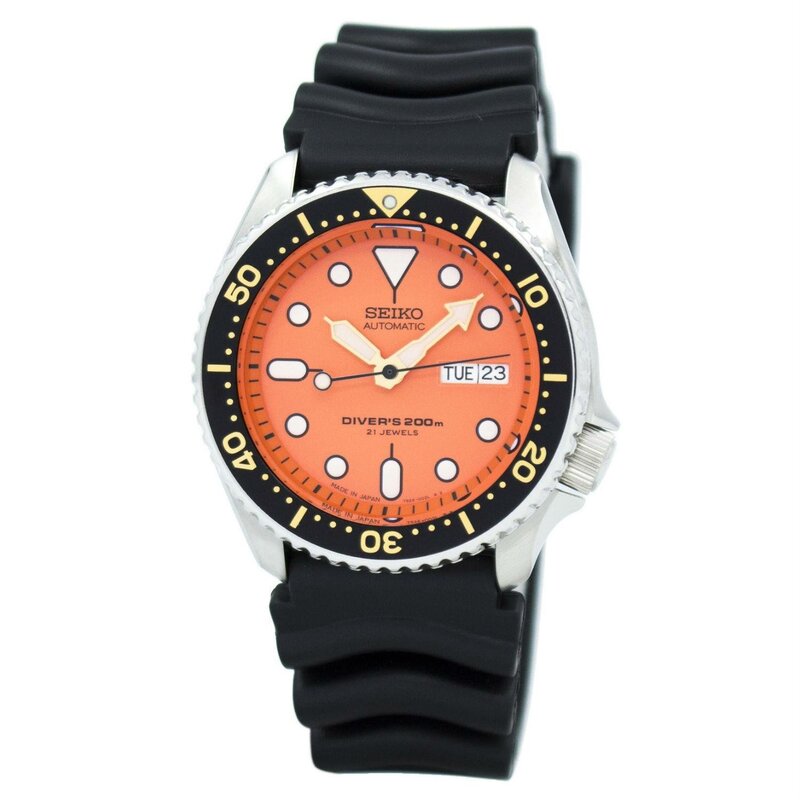 Seiko Analog Watch for Men with Rubber Band, Water Resistant, SKX011J1, Orange-Black
Seiko Analog Watch for Men with Rubber Band, Water Resistant, SKX011J1, Orange-Black