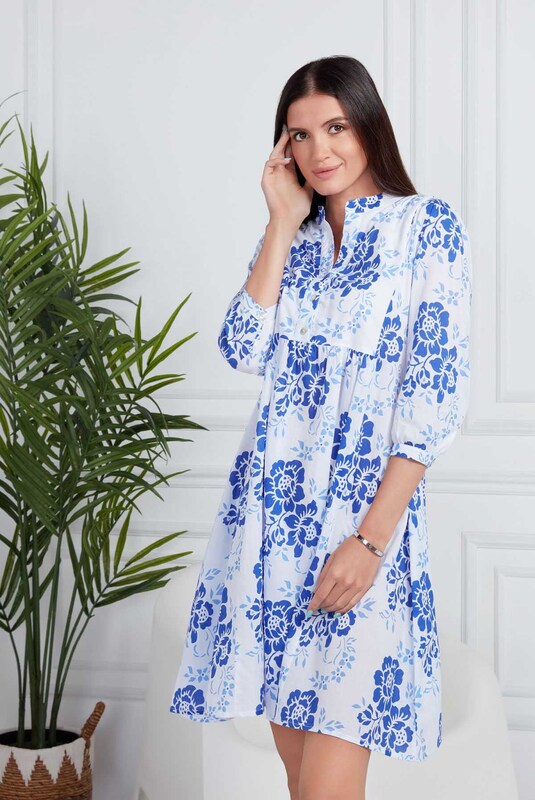 Couture Labs Couturelabs Rosette Zahara Standing V-Neck Elbow Sleeve Flower Print Mini Dress, Medium, Blue/White
Couture Labs Couturelabs Rosette Zahara Standing V-Neck Elbow Sleeve Flower Print Mini Dress, Medium, Blue/White