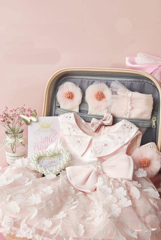 

Generic New Born Baby Elegant Pink Theme Gift Set for Baby Girls, 10 Pieces, 0-3 Months, Pink