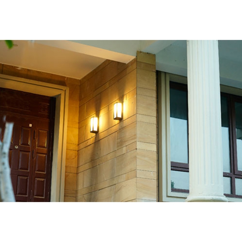 Salhiya Lighting Indoor/Outdoor Up & Down Wall Light, LED Bulb Type, 5702, White
