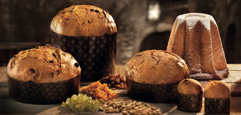 Flamigni Italian Sugar Iced Gourmet Panettone with Dark Chocolate Drops and Candied Fruits Figs Hand Wrapped, 1 Kg