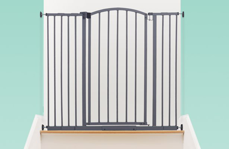 Summer Infant Extra Tall & Wide Arch Safety Gate, Black