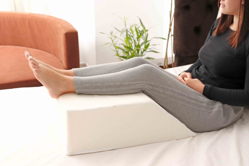 Moon Leg Elevation Pillow, White