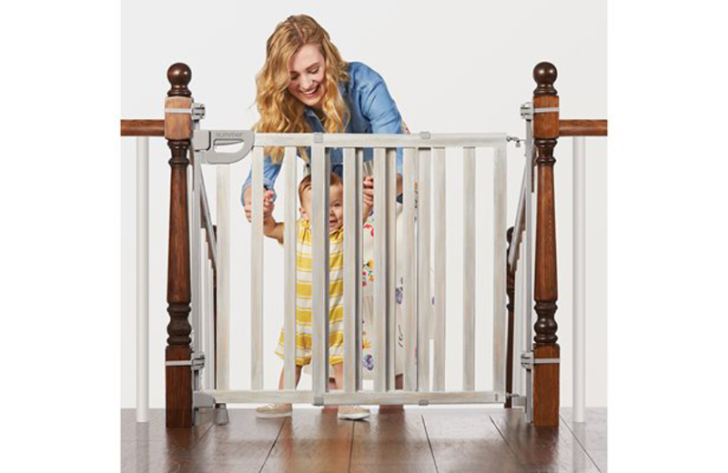 Summer Infant Wood Banister Gate, White
