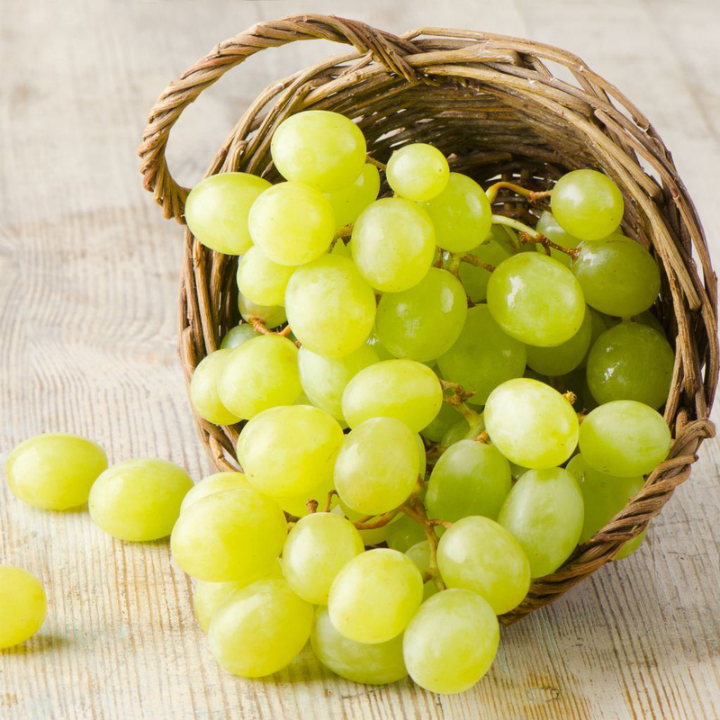 

Generic White Seed Less Grapes USA, 1 Kg