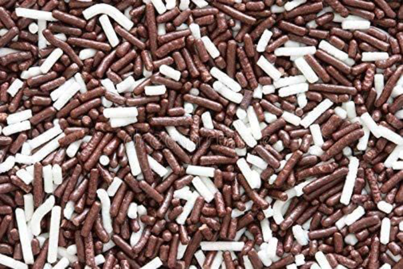 Mavalerio Mil Cores Brown and Cream Chocolate Flavored Sprinkles, 150g