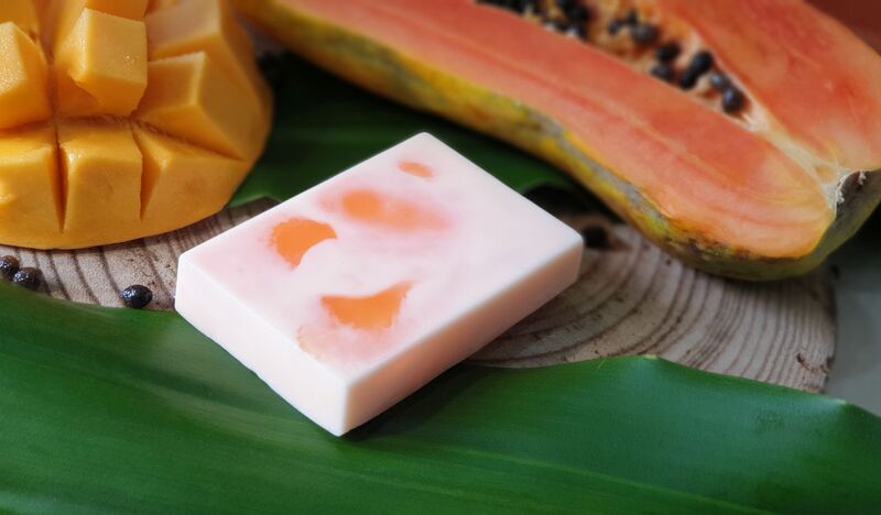 Foqa3aat Mango Papaya Soap Bar, 110 gm
