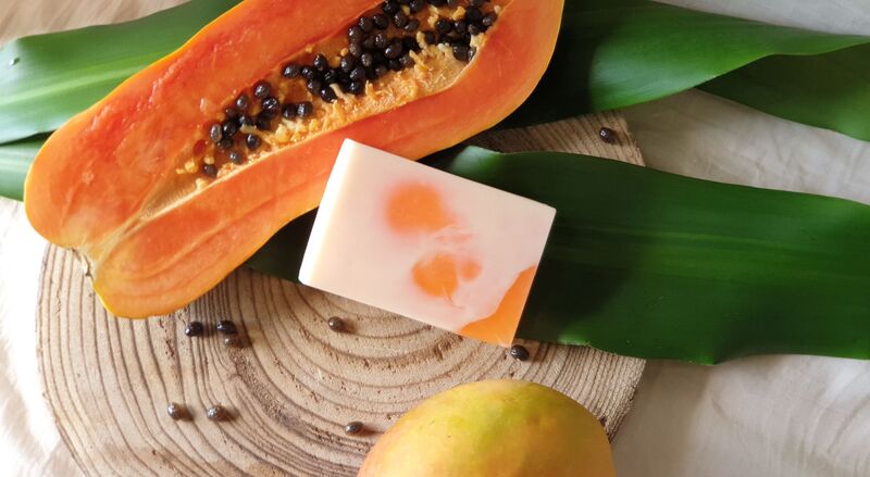 Foqa3aat Mango Papaya Soap Bar, 110 gm