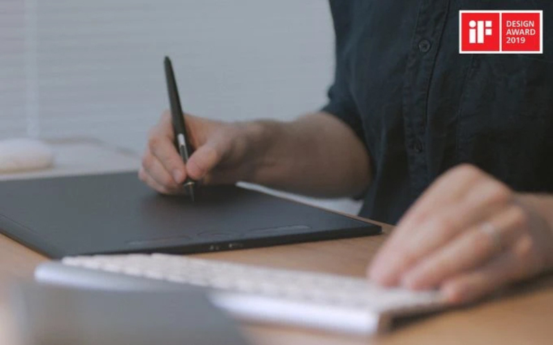 Wacom PTH-860-N Intuos Pro North Tablet, Black, Large