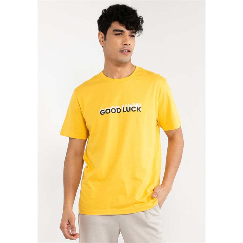 

Giordano Men's Print Tees