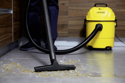 Karcher WD1 Wet & Dry Vacuum Cleaner, 15L, 1000W, 10983000, Yellow/Black