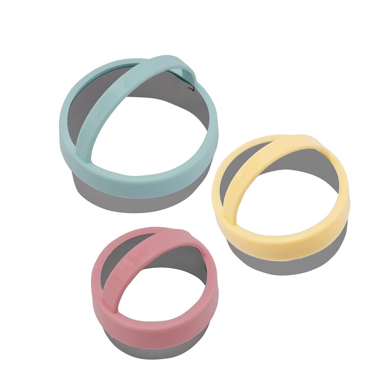 

Royalford 3-Piece Stainless Steel Round Cookie Cutter with PP Handle, Multicolour