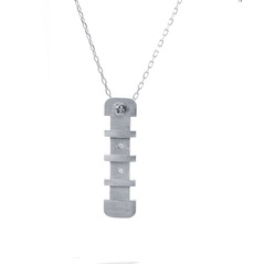 Wazna Jewellery Strength of Spirit 18K Yellow Gold Pendant Necklace with Diamond Stone