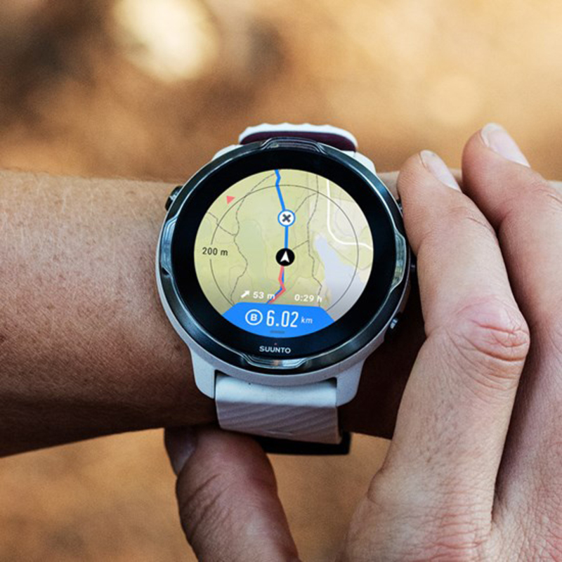 Suunto 7 Smartwatch, GPS, White/Burgundy