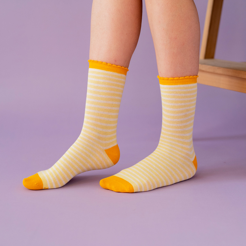 Milk & Moo Buzzy Bee and Chancing Mother Socks for Women, 4 Pairs, Multicolour