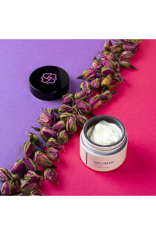Josephine’s Roses SPF 15 Day Cream, 50ml