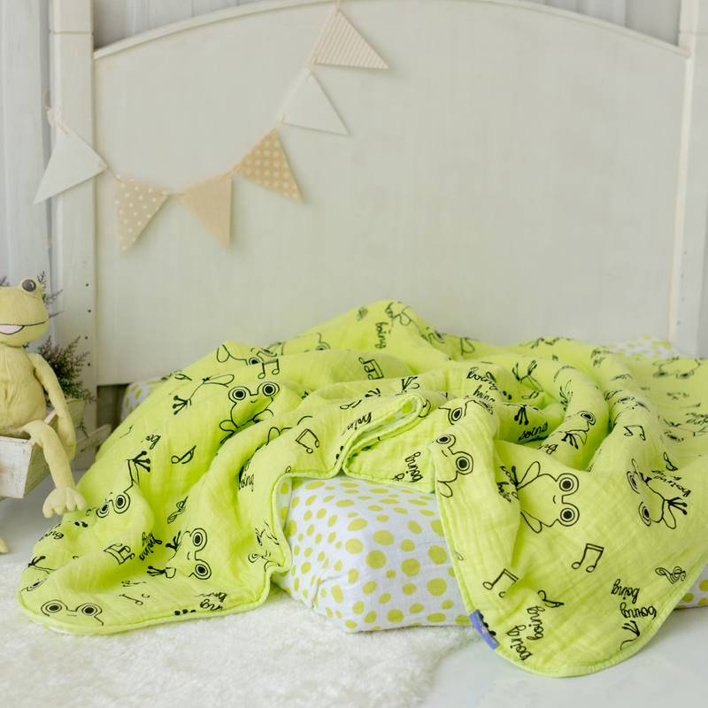 Milk & Moo Cacha Muslin Fiber Filled Baby Blanket, Green/Black/White
