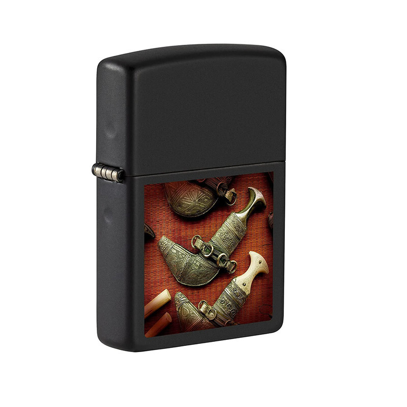 

Zippo Omani Daggers Regular Black Matte Dark Blue