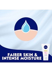 Nivea Natural Fairness Exfoliating Face Scrub with Even Tone Complex and Vitamin C, 100ml