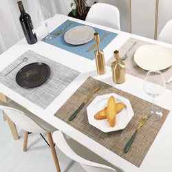 4-Piece Anti-Hot Non-Slip Fancy Table Mat, 30 x 40cm, Multicolour