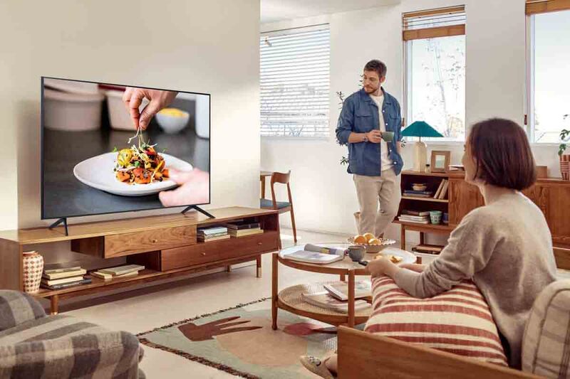 Samsung 43-Inch 2021 4K Crystal Ultra HD LCD Flat Smart TV, UA43AU7000UXZN, Titan Grey