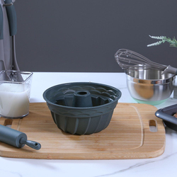 Danube Home Bake Magic Bundt Cake Silicone Mould, 16564, Grey