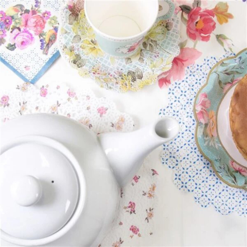 

Talking Tables Truly Scrumptious Paper Doilies, 24 Pieces, Multicolour