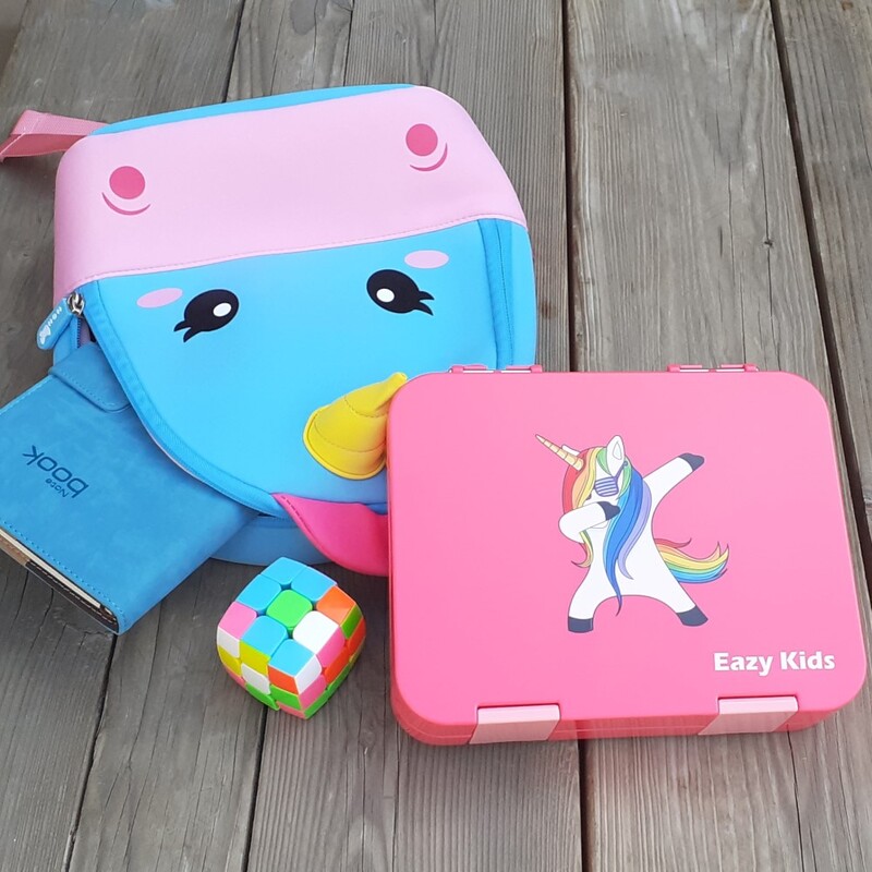 Eazy Kids 4 Compartment Bento Lunch Box with 2 Sandwich Cutter, 2 Veggie Cutter and 10 Animal Shaped Fruit Picks, Unicorn, Pink