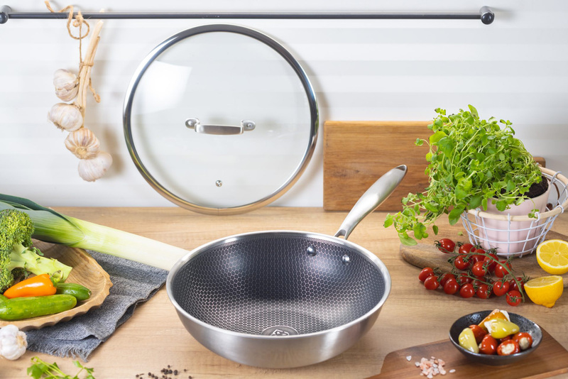 Edenberg 30cm Non-Stick Stainless Steel Round Wok Fry Pan with Lid, Silver